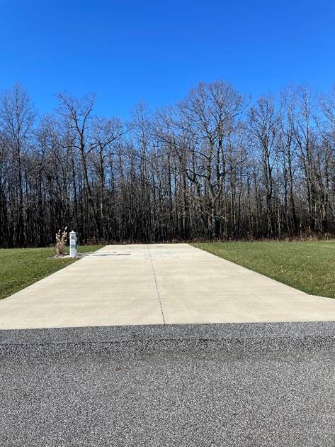 Lot 58         for sale - Motorcoach Resort Lake Erie Shores