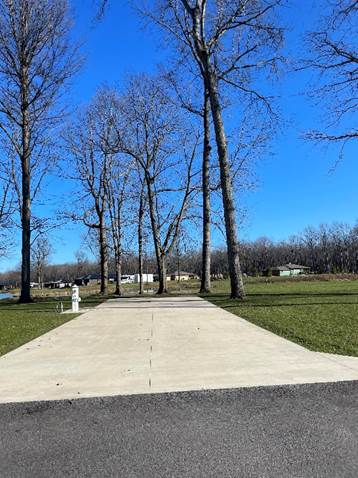 Lot 73         for sale - Motorcoach Resort Lake Erie Shores